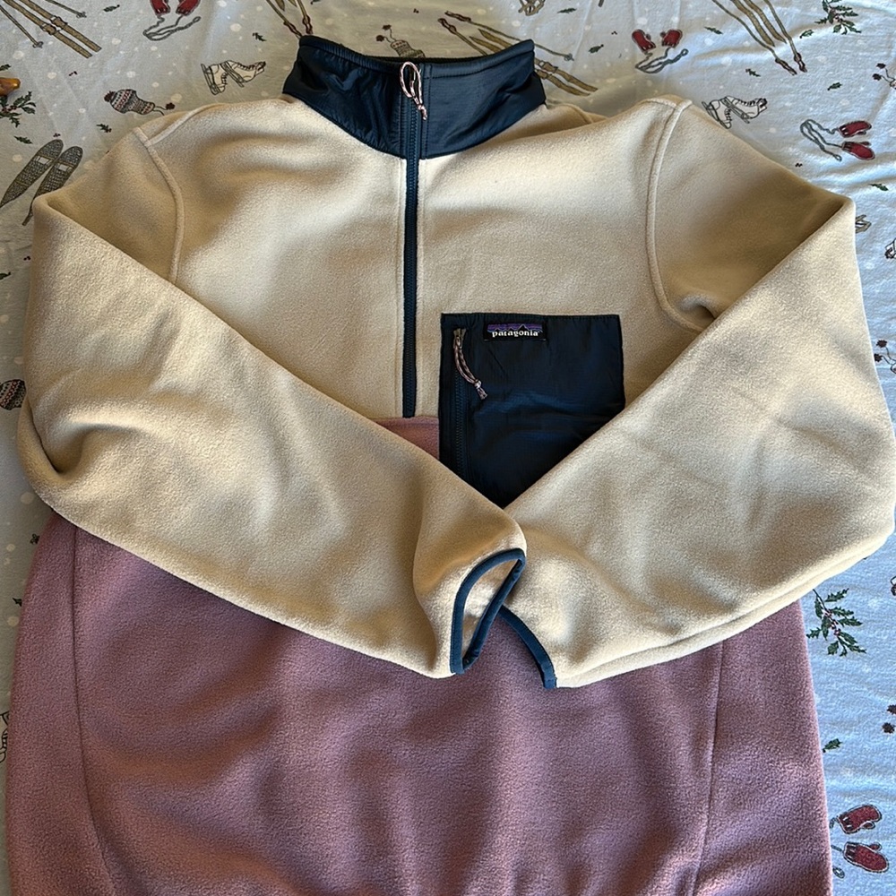 Patagonia Men’s Microdini Half Zip Pullover Small brand new without tags.